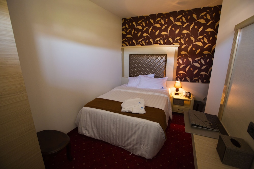 Comfort Single Room