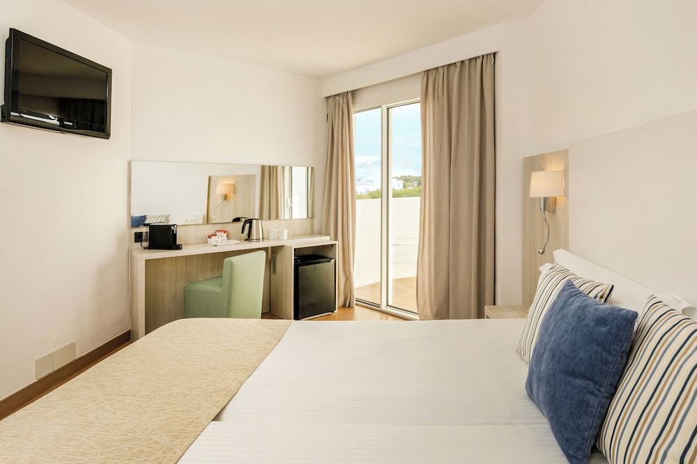Double Room, Partial Sea View photo 3