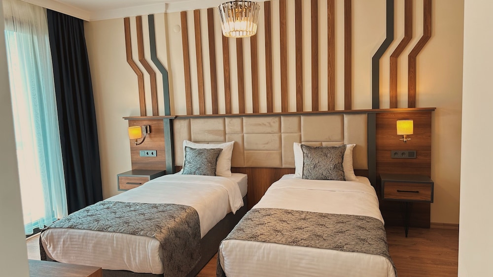 Deluxe Quadruple Room, Non Smoking, Sea View
