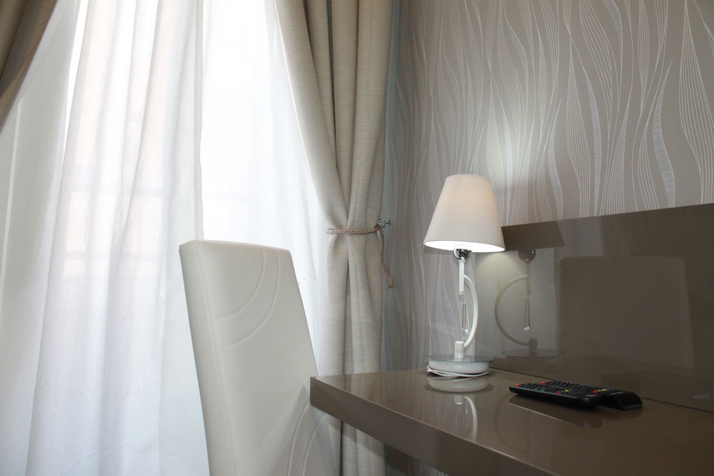 Deluxe Single Room, 1 Twin Bed photo 2