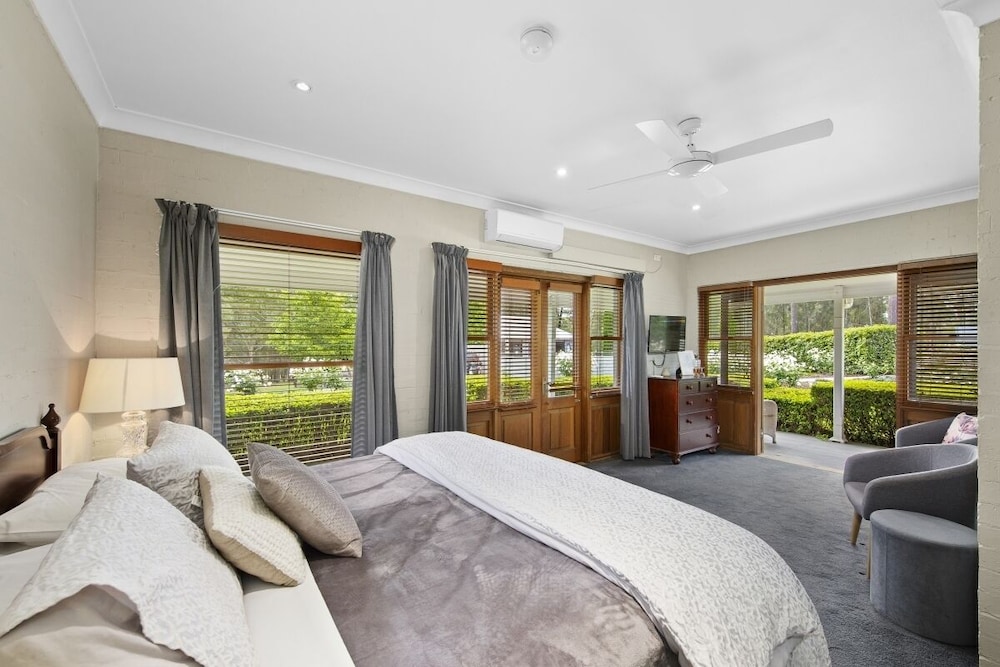 Superior Double Room, 1 King Bed, Refrigerator, Garden View photo 1