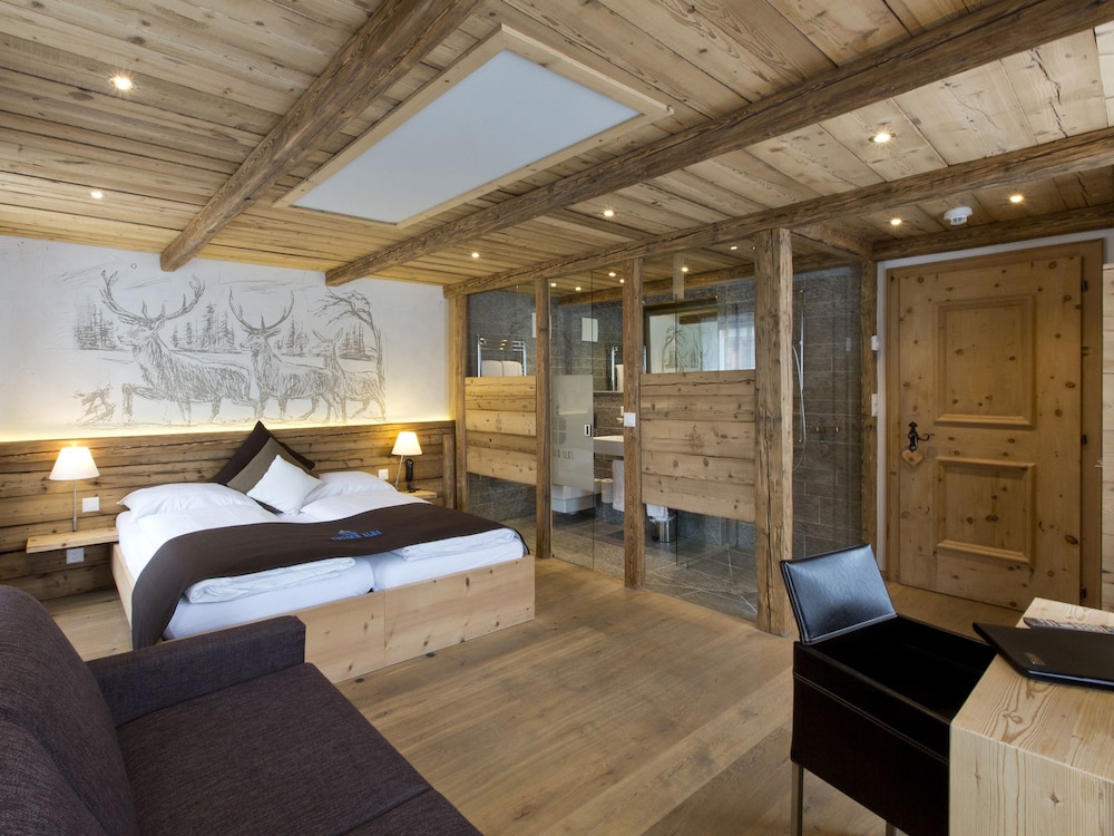 Deluxe Double Room photo 3