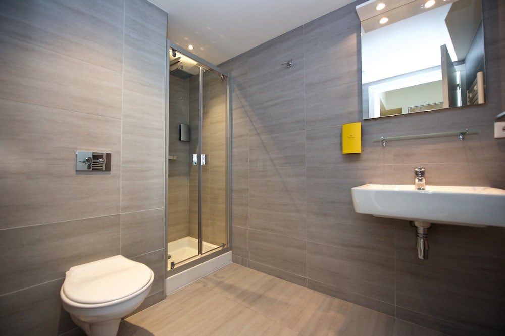 1 Bedroom Apartment 5 persons photo 2