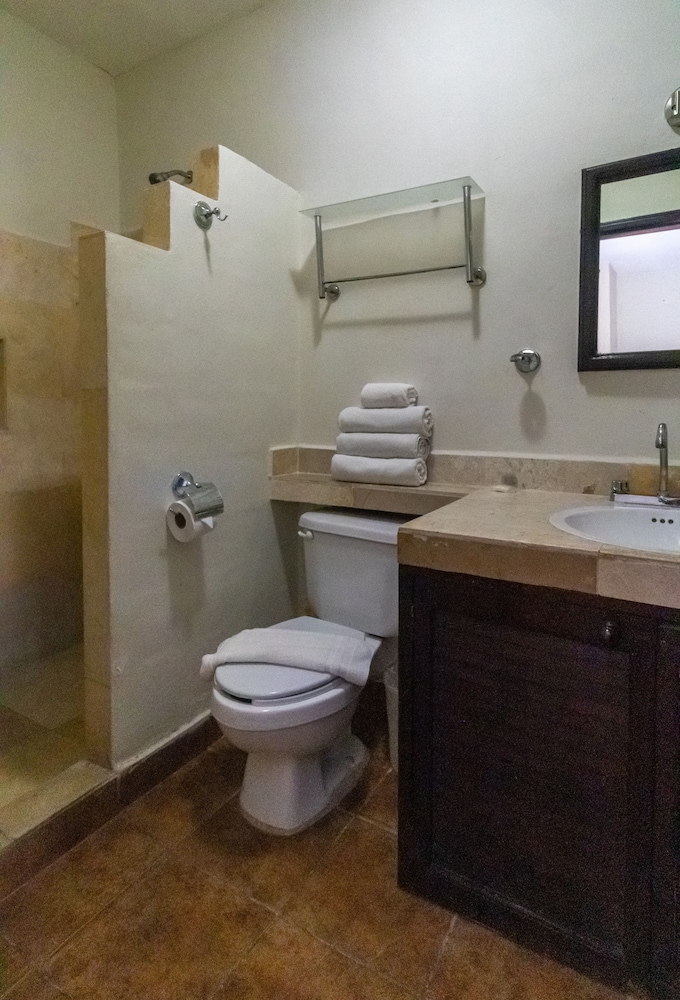 Family Suite, Multiple Beds, Non Smoking (Master Suite) photo 3