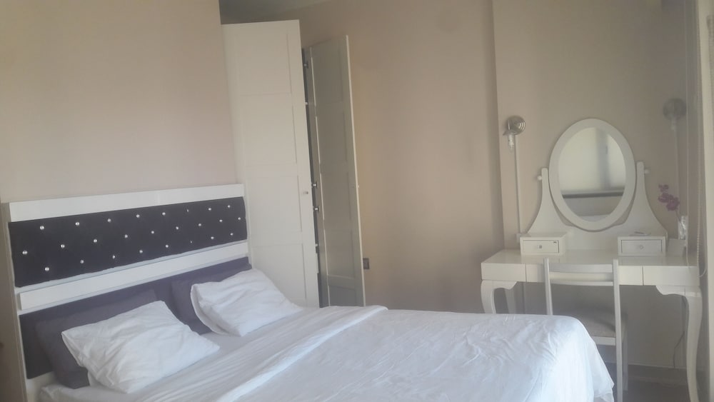 Economy Double Room photo 1