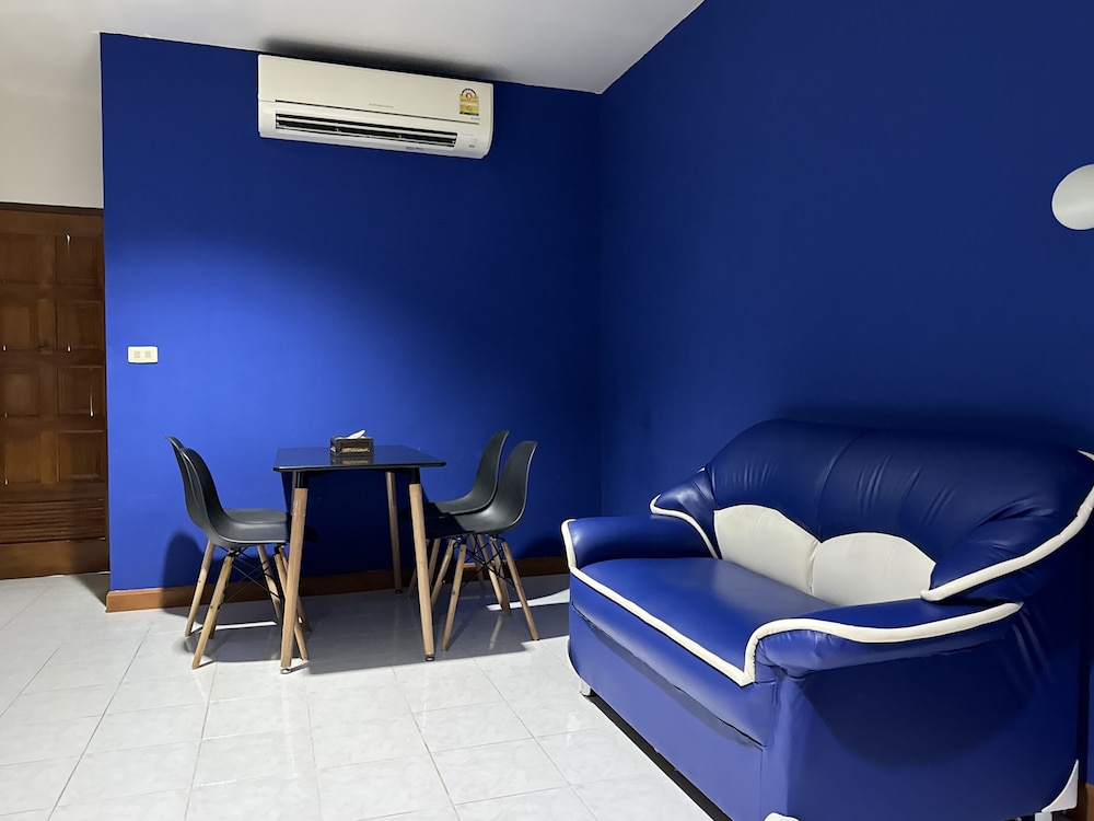 Deluxe Suite - Photo 14