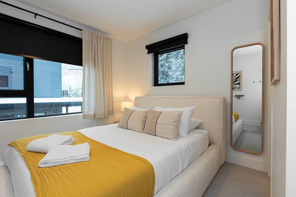 Condo photo 3