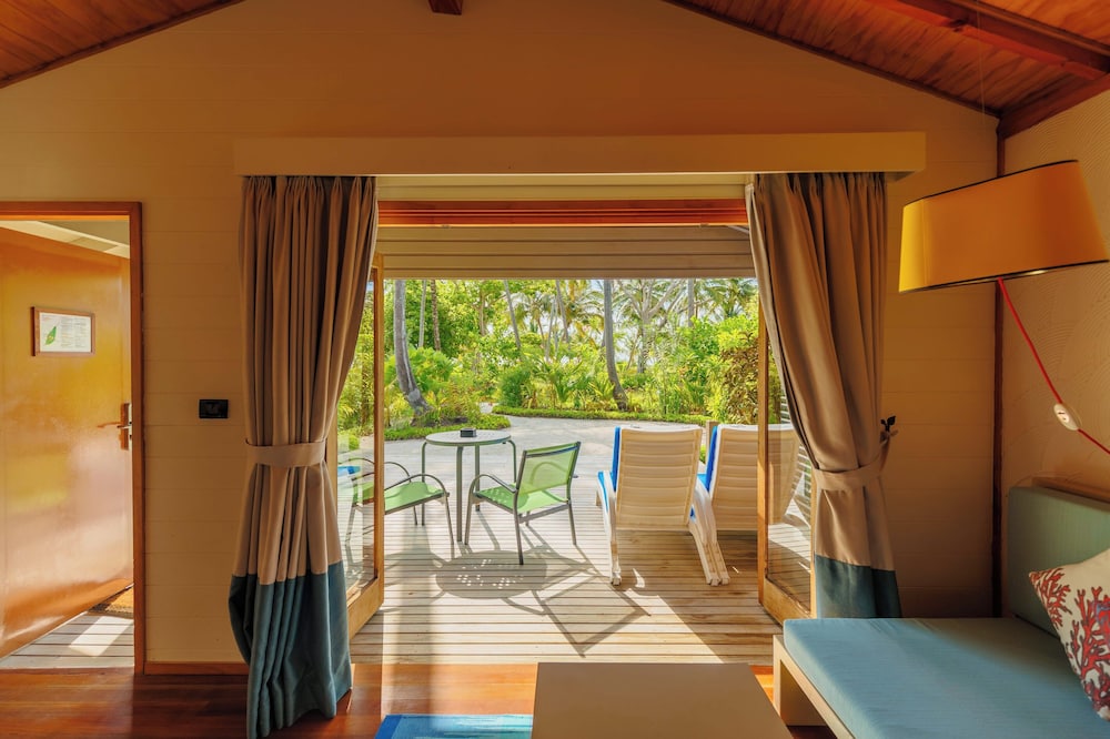 Jacuzzi Beach Villa - Photo 2