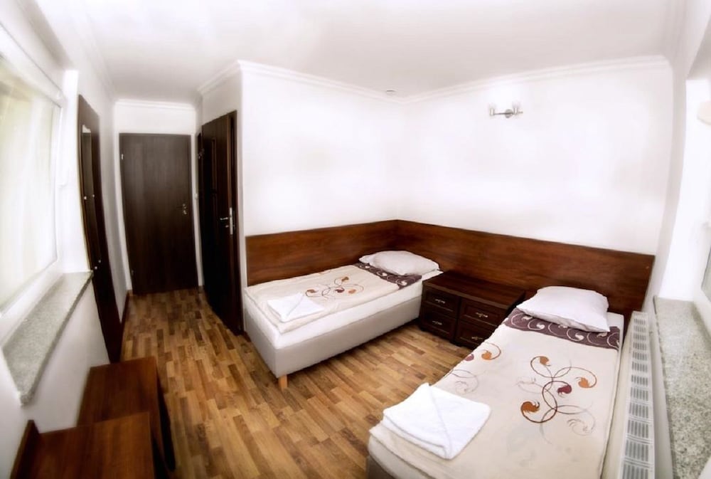 Double or Twin Room photo 1
