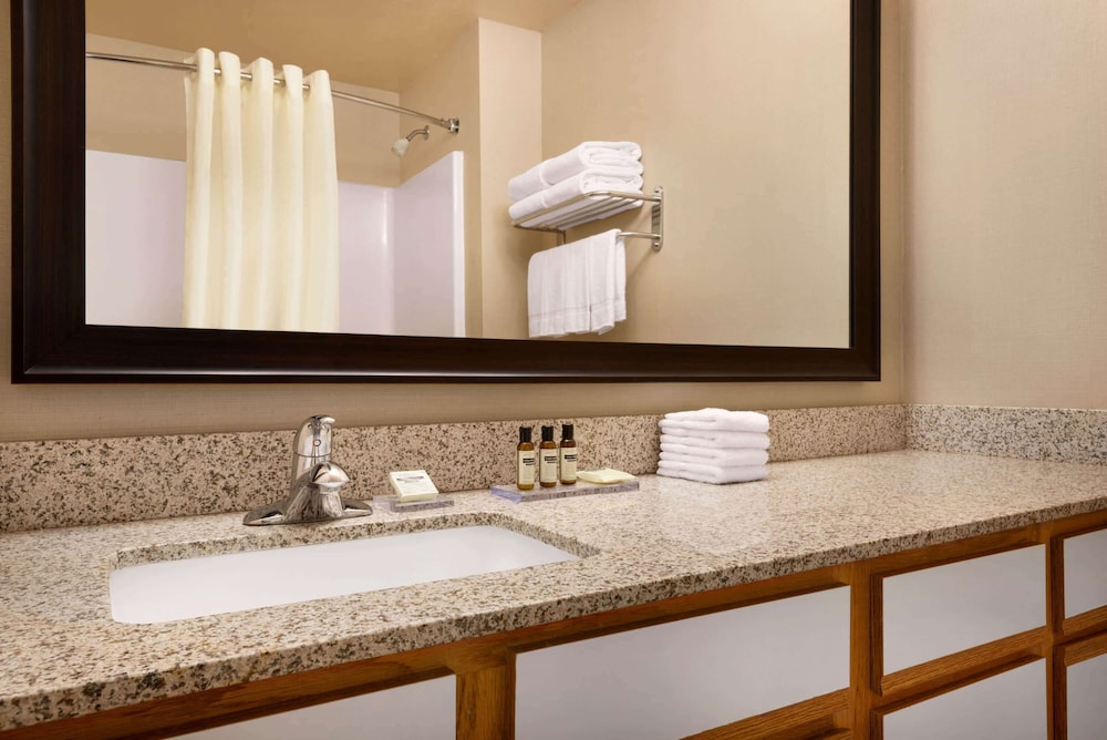 Studio Suite, 2 Queen Beds, Non Smoking - Photo 6