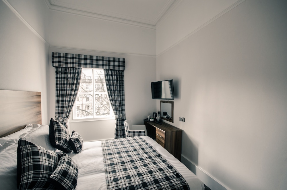 Standard Double Room - Photo 2