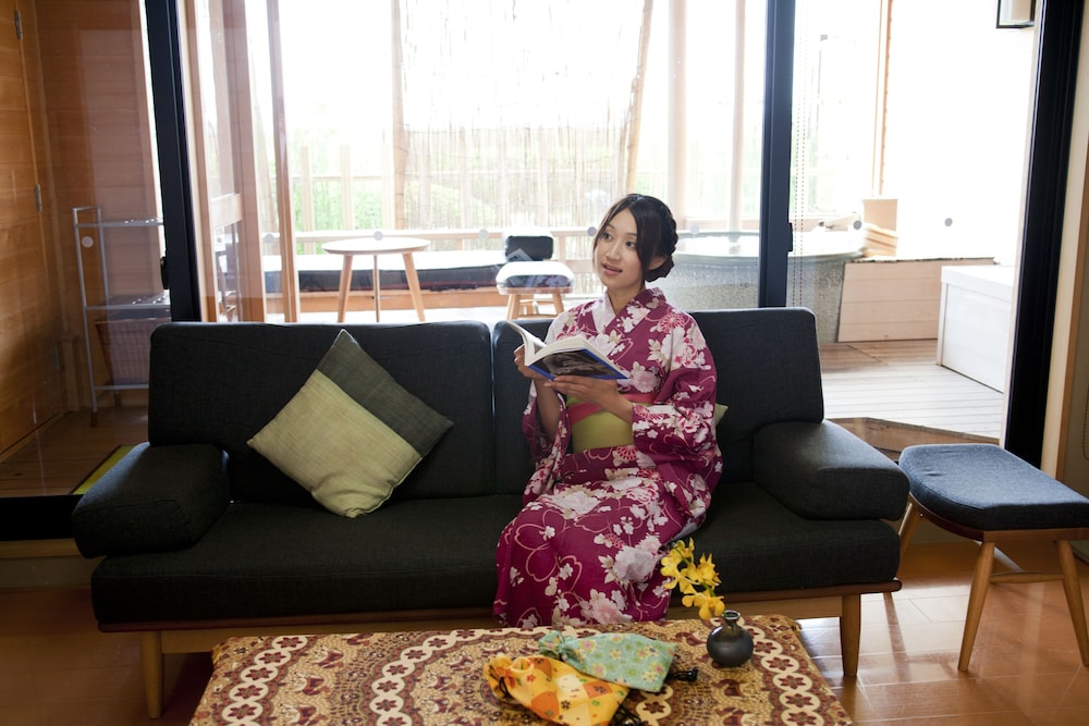 HANAREZA (Japanese-Style Quintuple Room with Open Air Bath) - Photo 5