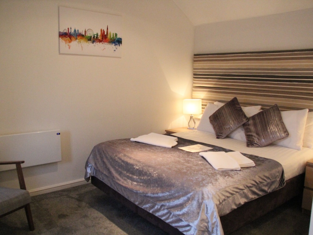 Family Double Room, Ensuite, Courtyard View
