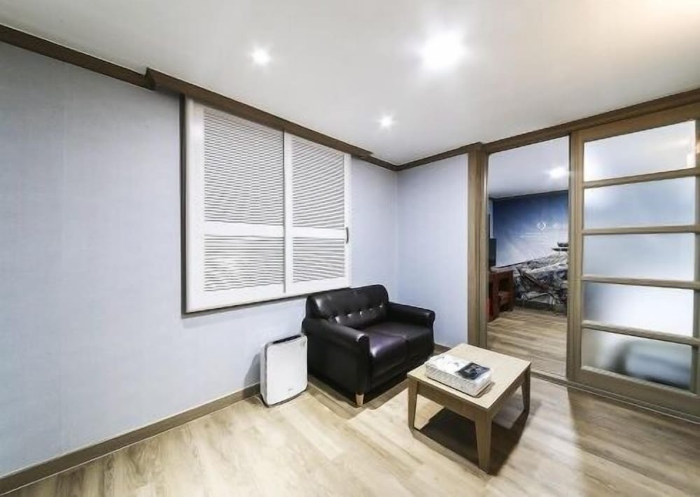 Triple Room photo 3