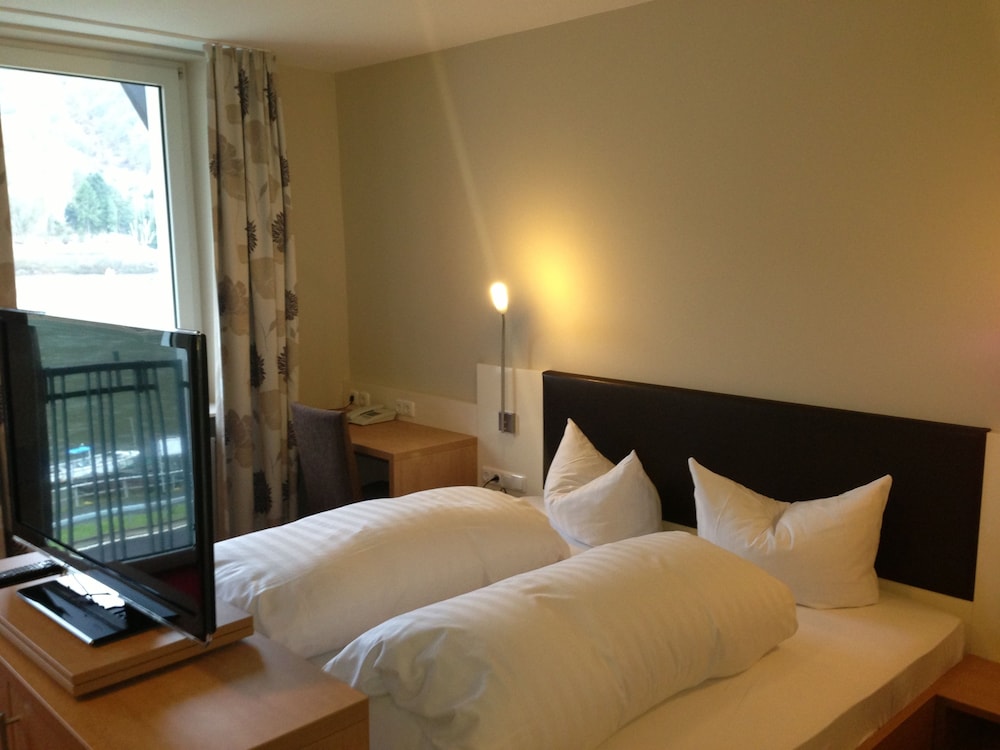 Room photo 2
