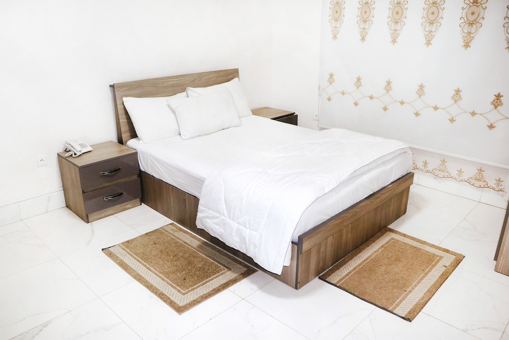 Comfort Suite photo 1