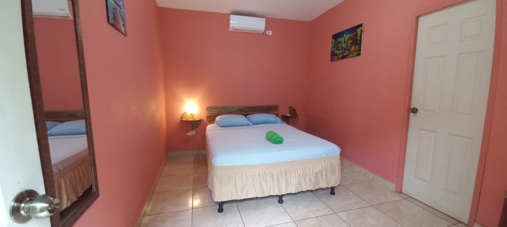 Economy Double Room photo 1