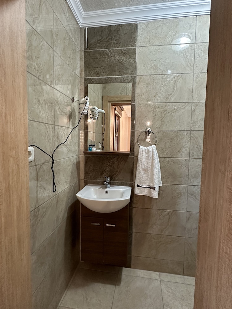 Basic Room photo 2
