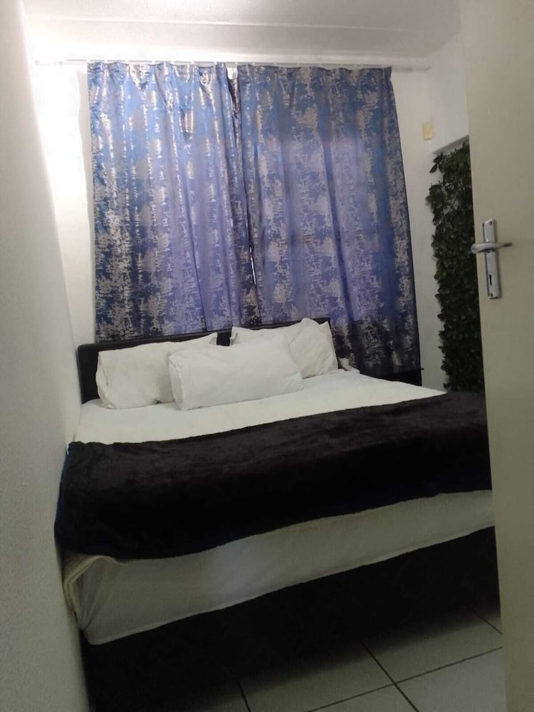 Deluxe Apartment photo 1