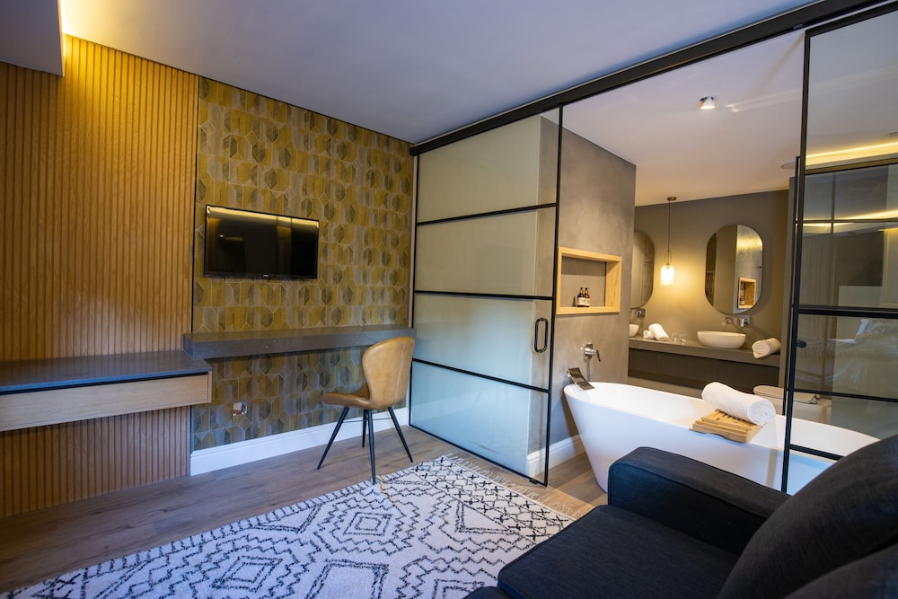 Deluxe Double Room photo 2