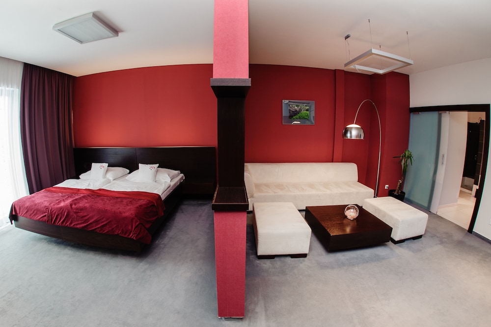 Executive Room photo 3