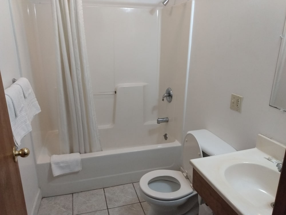 Standard Double Room - Photo 30