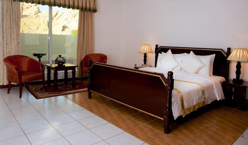 Standard Chalet, 1 Double Bed, Garden View photo 2