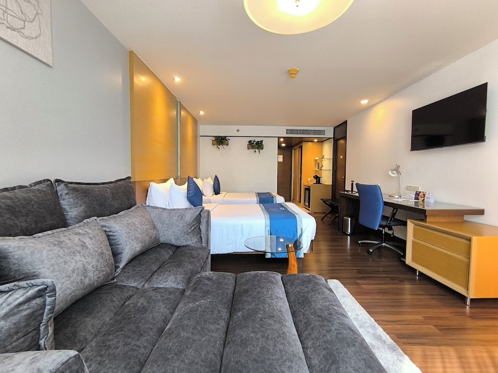Superior King Double Room, Non Smoking (29 sqm) - Photo 4