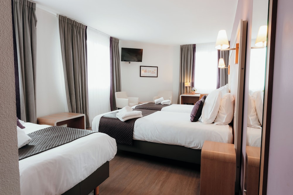 Superior Triple Room - Photo 4