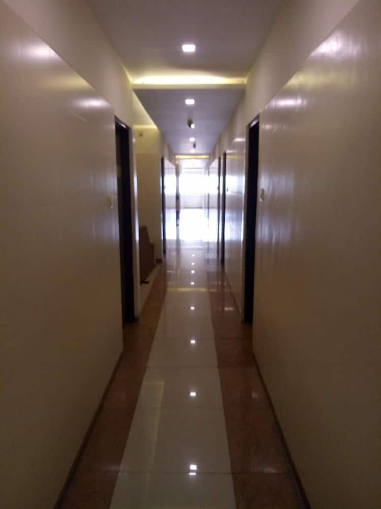 Deluxe Double Or Twin Room, 1 Large Twin Bed, City View photo 2
