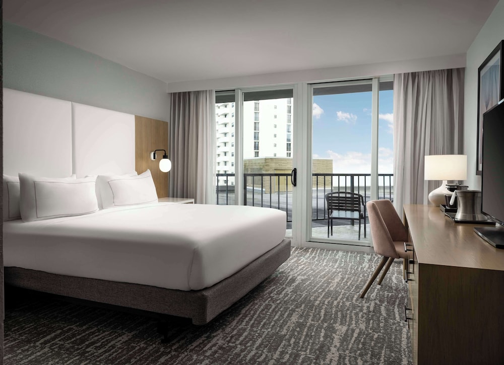 King Room, Room, 1 King Bed, Balcony
