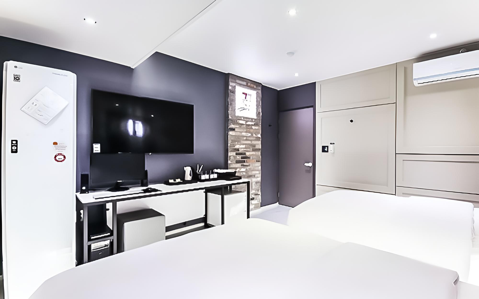 Room (Twin (OTT Styler)) photo 2