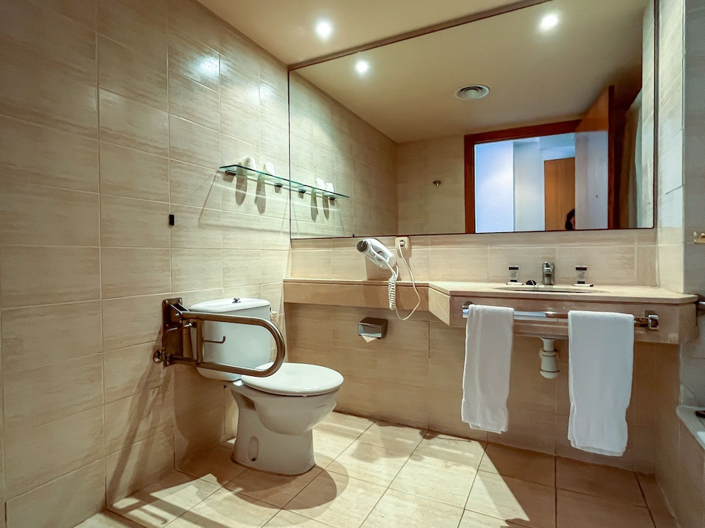 Standard Double Room, Balcony - Photo 3