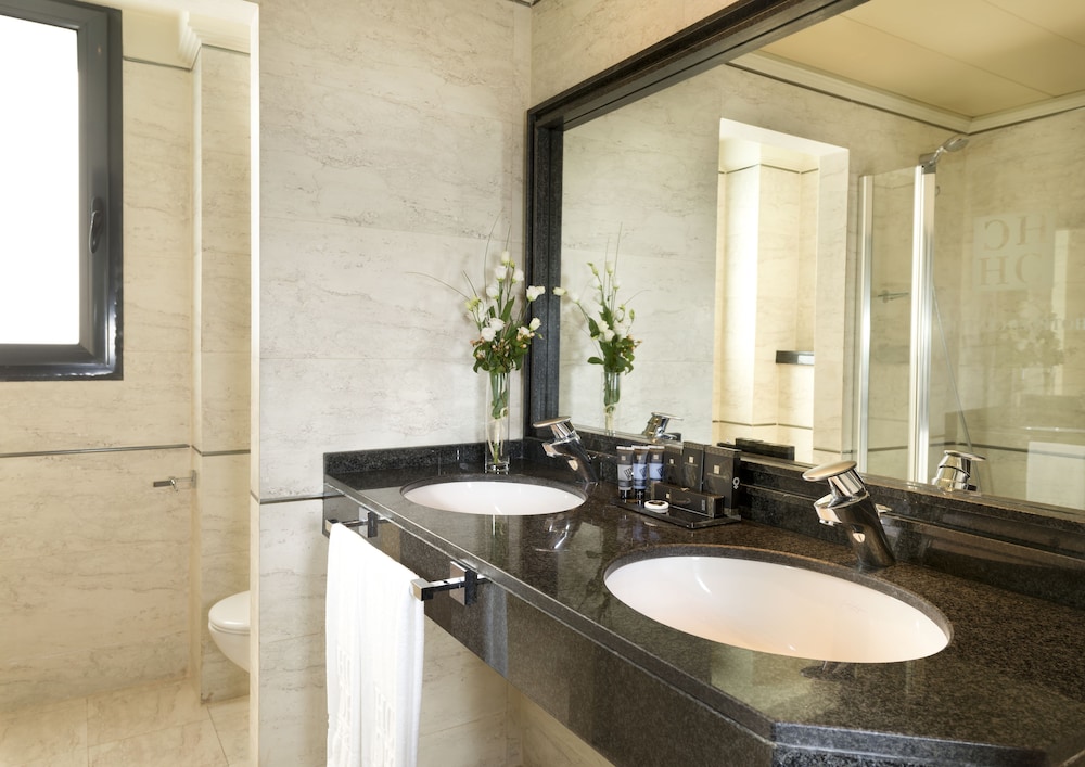 Deluxe Room (Giralda view)