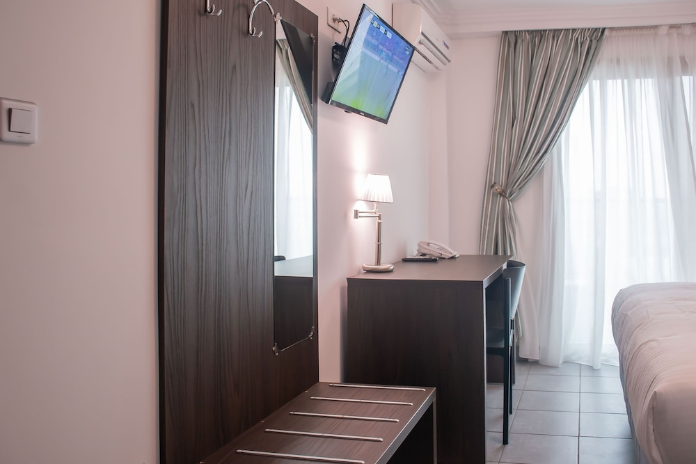 Deluxe Suite photo 3