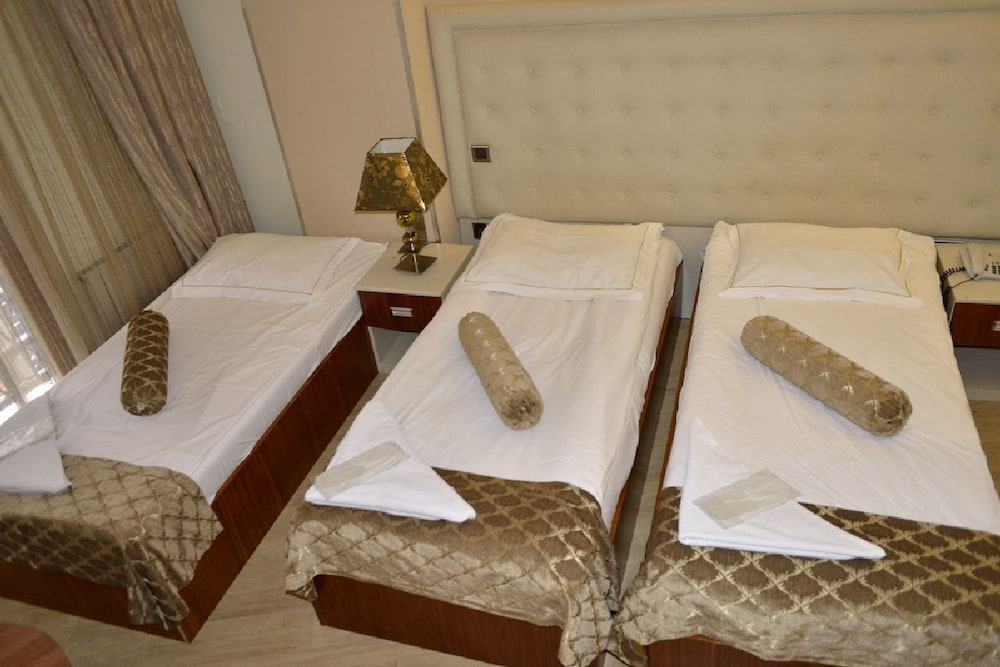 Standard Triple Room photo 1