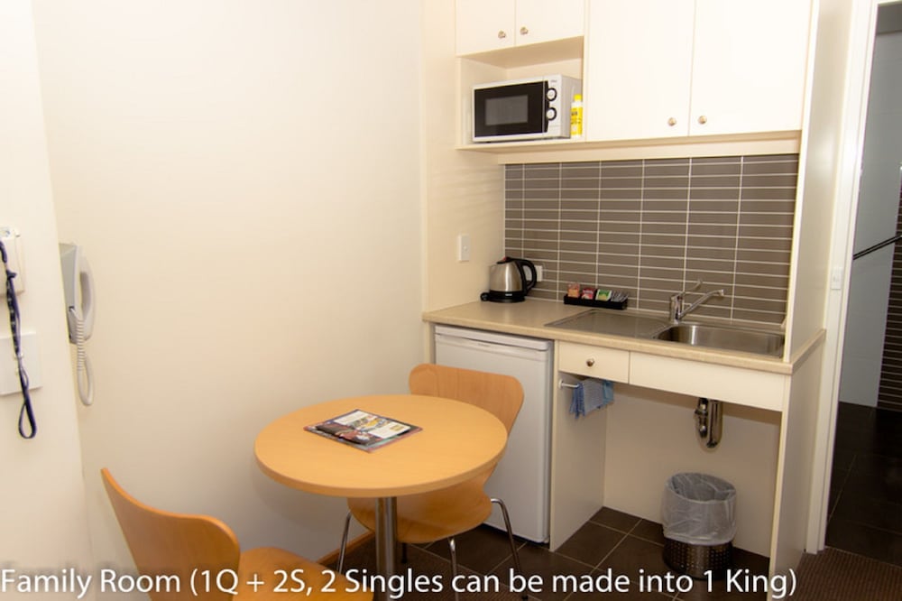 Apartment, 2 Bedrooms, Accessible