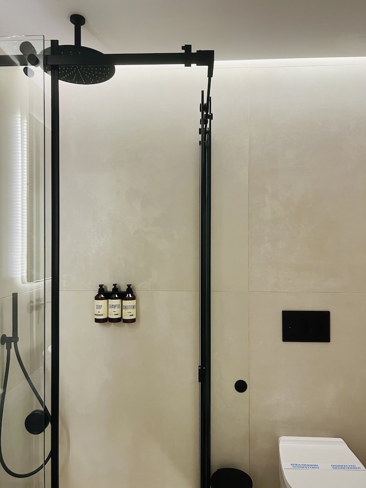 Standard Room - Photo 9