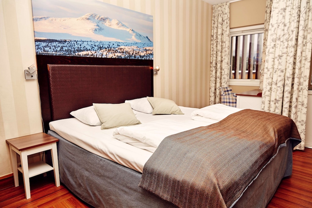 Standard Double Room - Photo 5