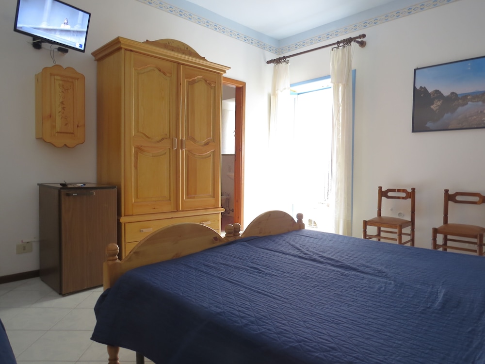Comfort Twin Room, 1 Bedroom, Non Smoking, Balcony photo 3