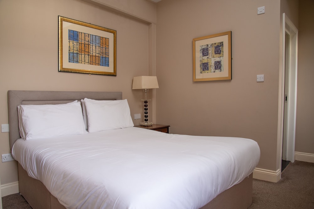 Double Room - Photo 8