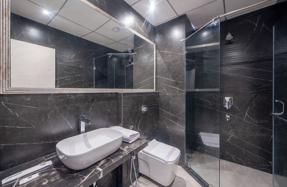 Luxury Double or Twin Room, City View