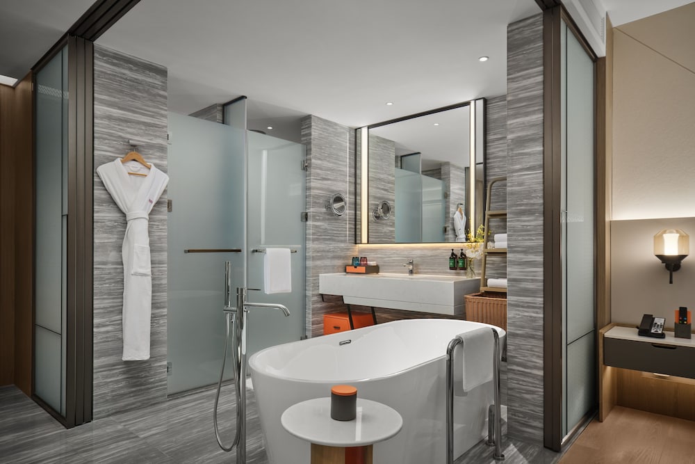 Standard Room, 2 Double Beds, Club Lounge Access photo 1
