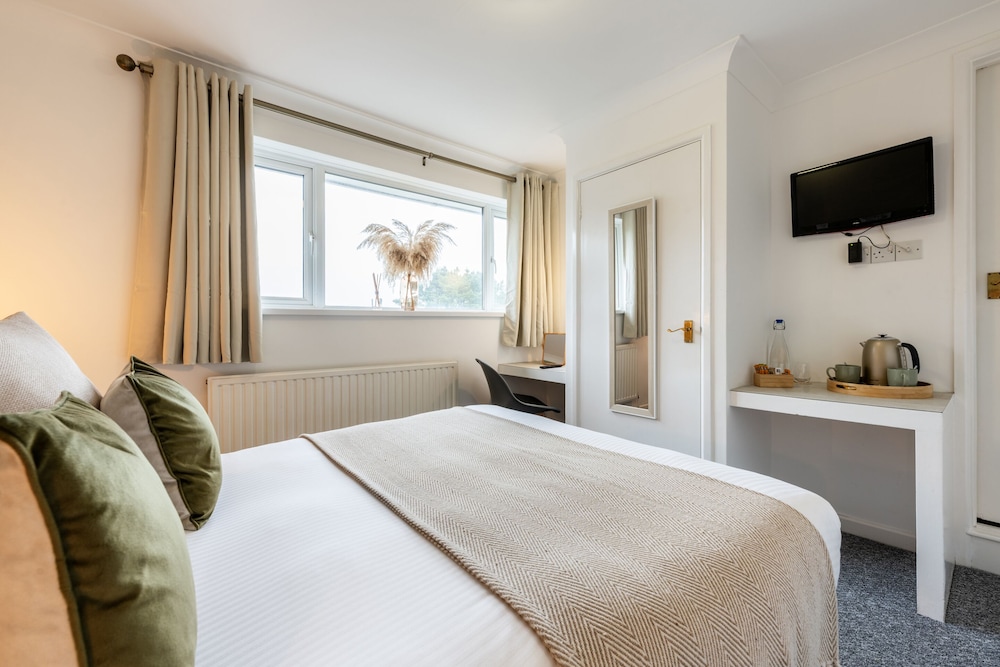 Double Room, Ensuite - Photo 18