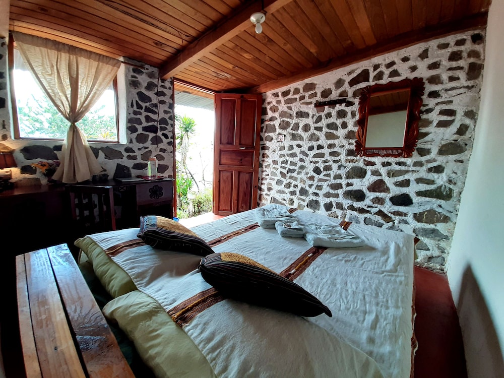 Double Room, 1 Double Bed, Shared Bathroom