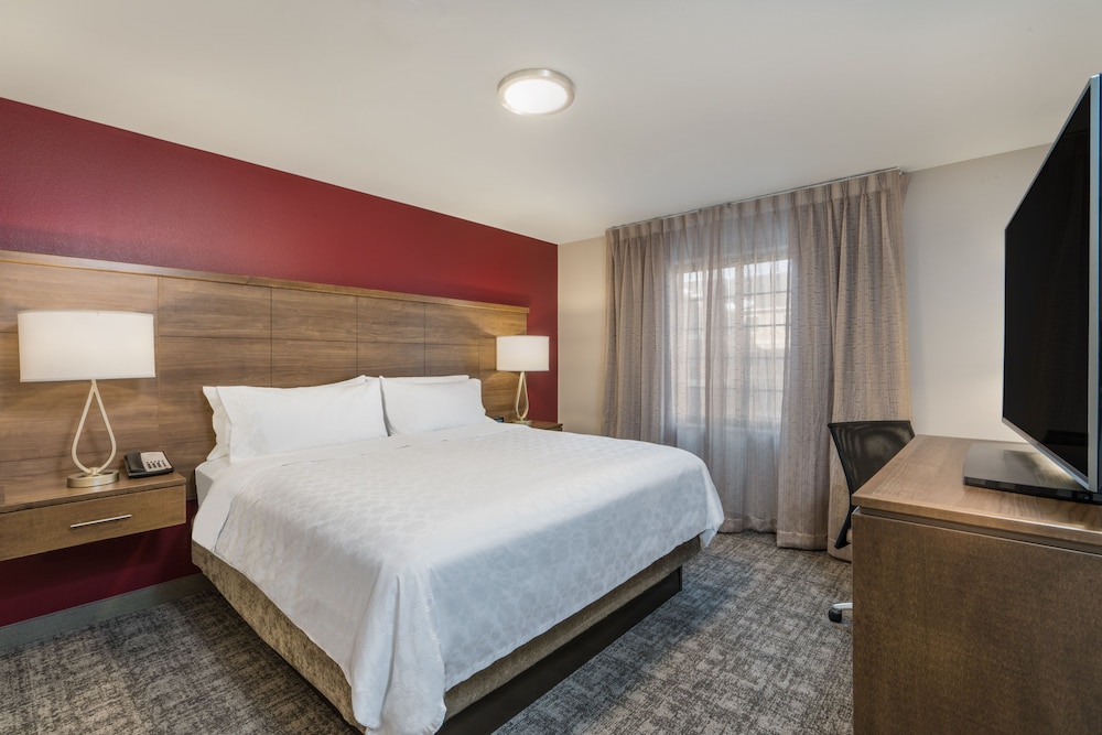 Suite, 1 Bedroom, Accessible (Communications) thumbnail 5