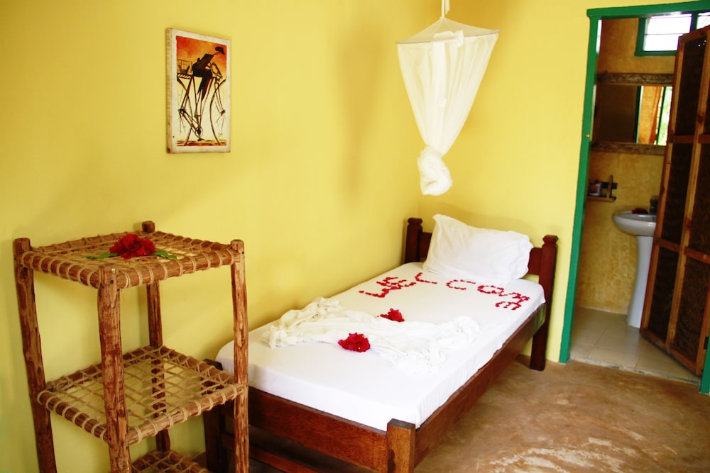 Comfort Twin Room - Photo 6