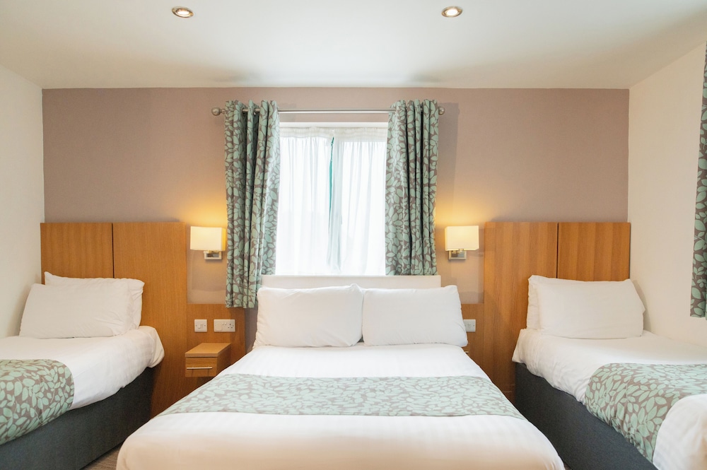 Family Double Room, Connecting Rooms
