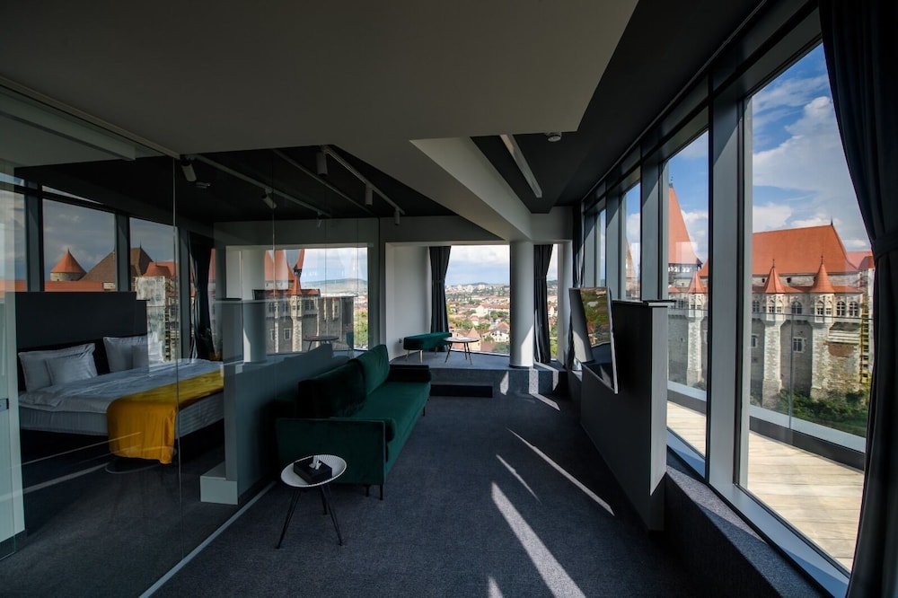 Premium Studio Suite, Balcony, City View