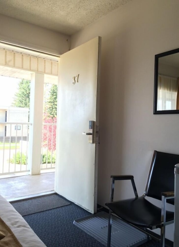 Single Suite photo 2